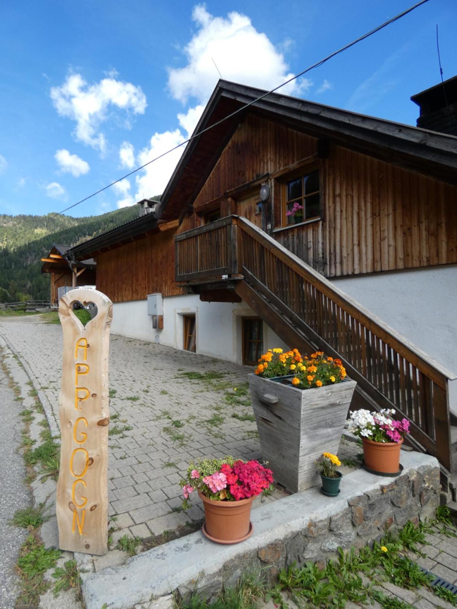 Апартаменты Casa Gogn Сан-Виджилио-ди-Мареббе Экстерьер фото